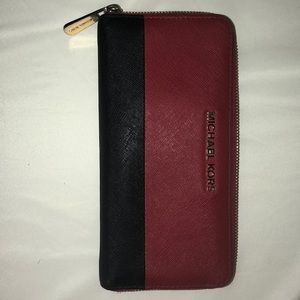 Michael Kors Jet Set Wallet